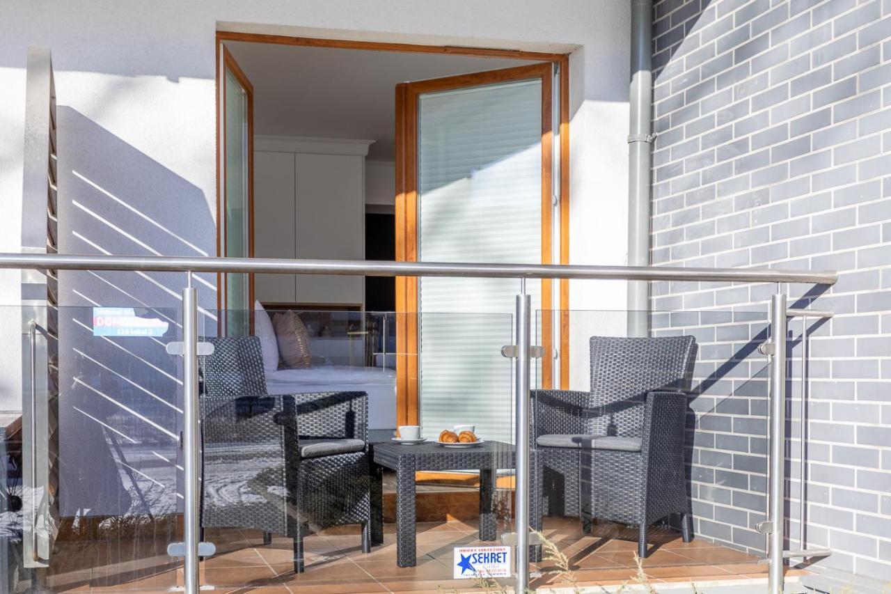 Ambria Apartments Debina Świnoujście Exterior foto